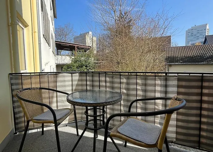 Stilvolles Mit Zwei Baedern Terrasse Und Parkplatz Nahe Rhein Und Zentrum *