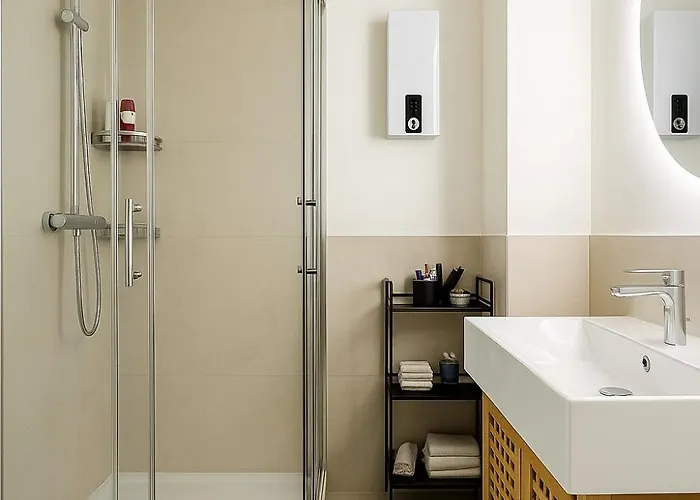 Lejlighed Stilvolles Mit Zwei Baedern Terrasse Und Parkplatz Nahe Rhein Und Zentrum